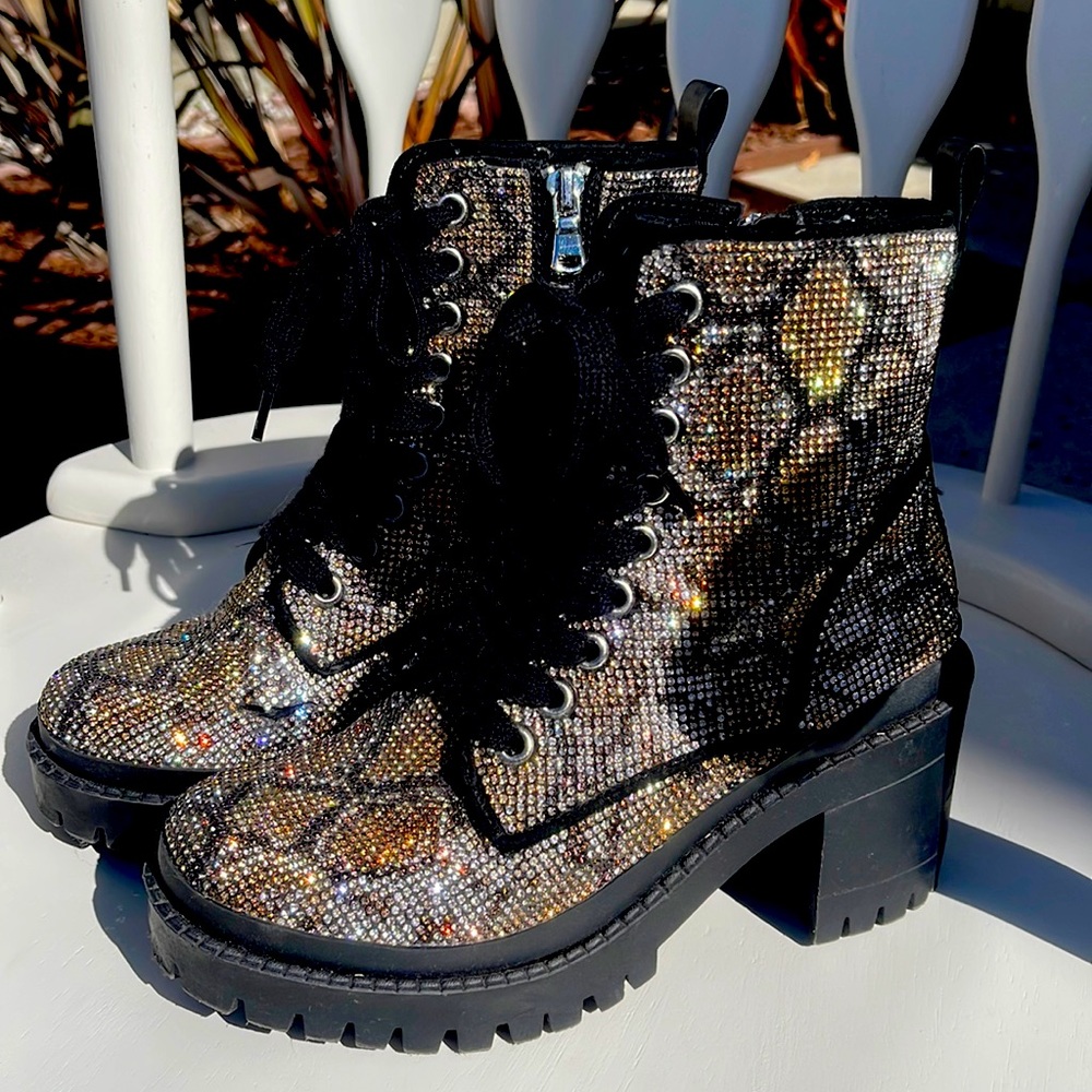 Boots Steve Madden boots with crystals like new wore them once